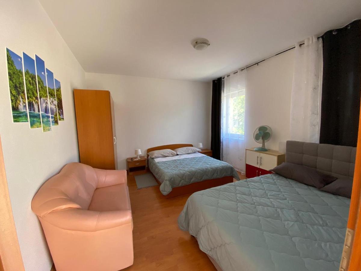 Room Sandra Матули Екстериор снимка