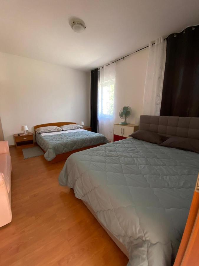 Room Sandra Матули Екстериор снимка