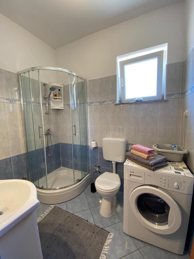 Room Sandra Матули Екстериор снимка
