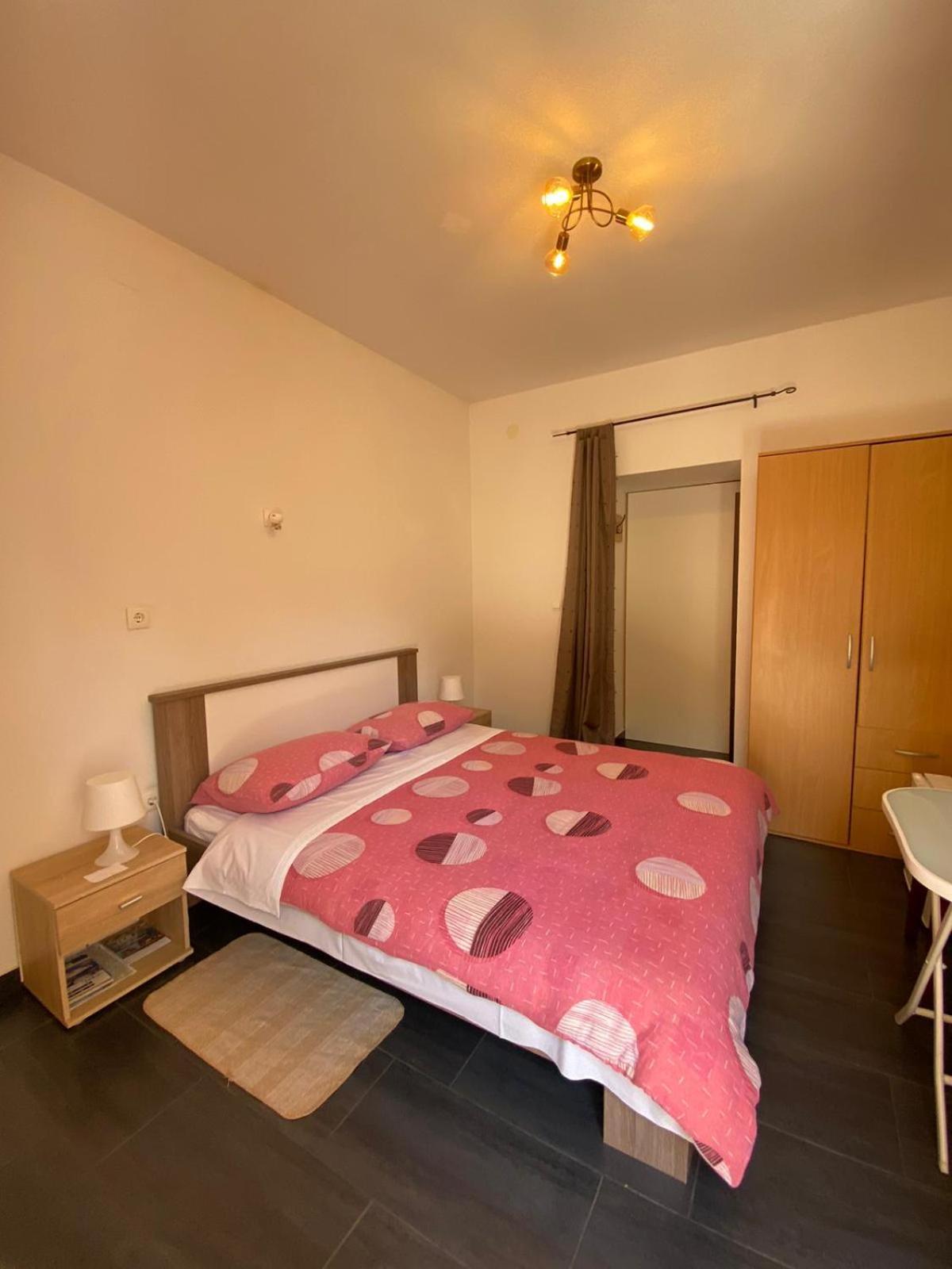 Room Sandra Матули Екстериор снимка