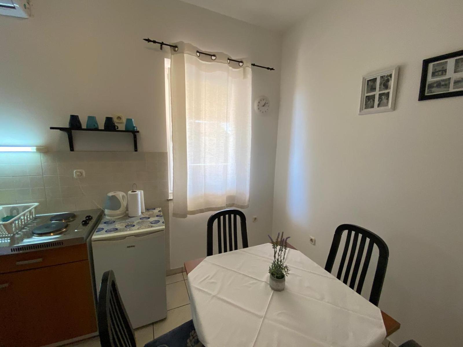 Room Sandra Матули Екстериор снимка