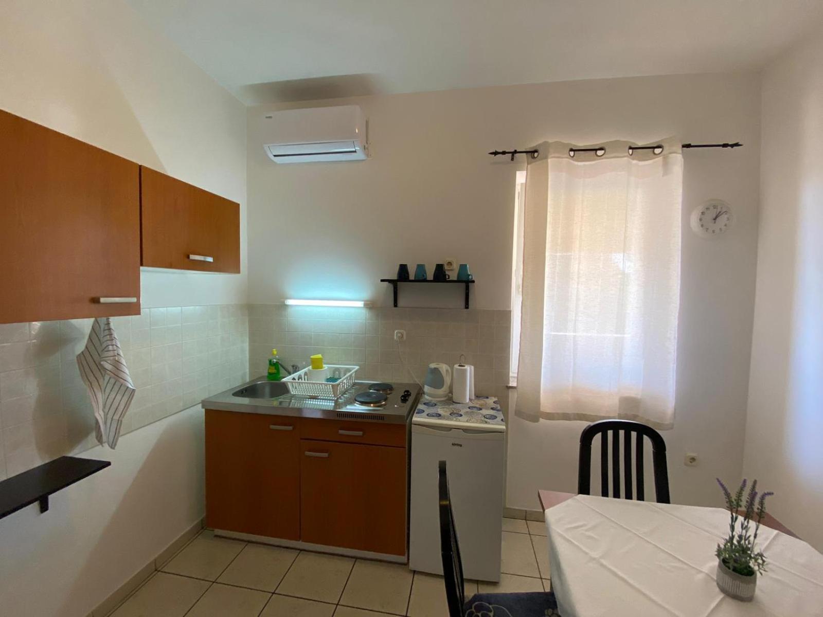 Room Sandra Матули Екстериор снимка