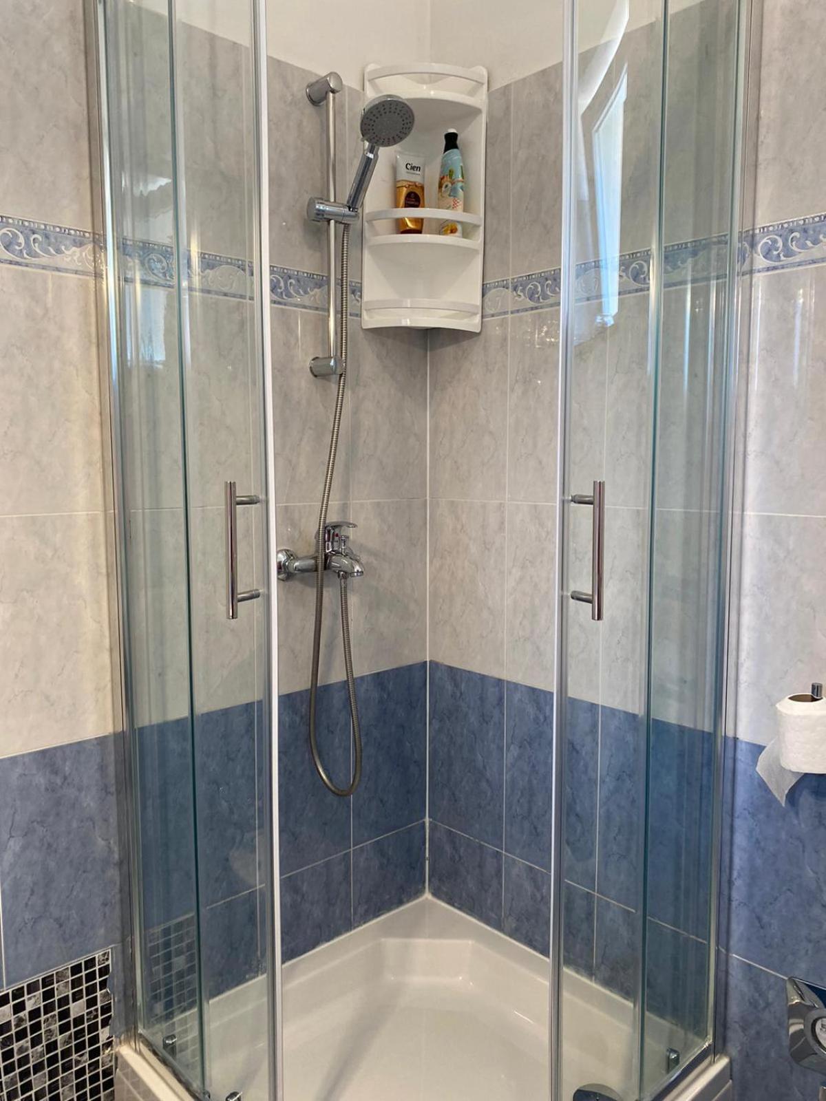 Room Sandra Матули Екстериор снимка